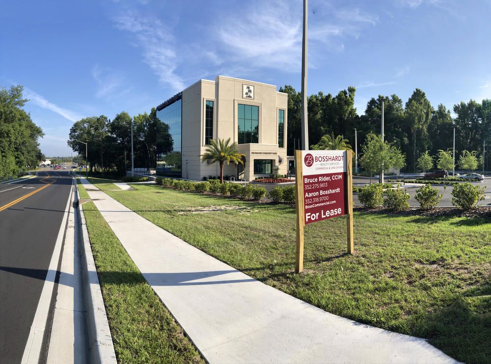 Drummond Community Bank: 3833 SW 37th Blvd, Gainesville, FL 32608